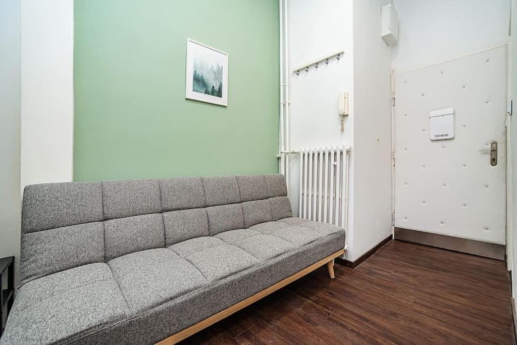 Cozy Old Town Stay - 1-Bedroom Apartment Prága Kültér fotó